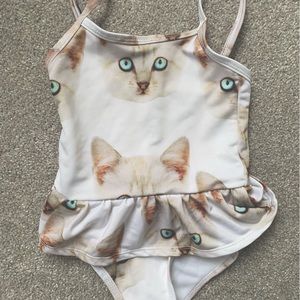 Girls swimsuit